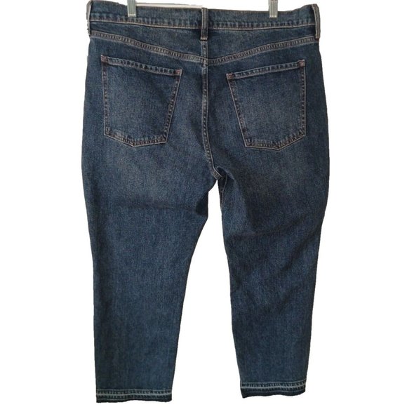 OLD NAVY NWT 14P Dark Wash Mid Rise Cropped Boyfriend Jeans Raw Hem 22" inseam - Picture 7 of 7